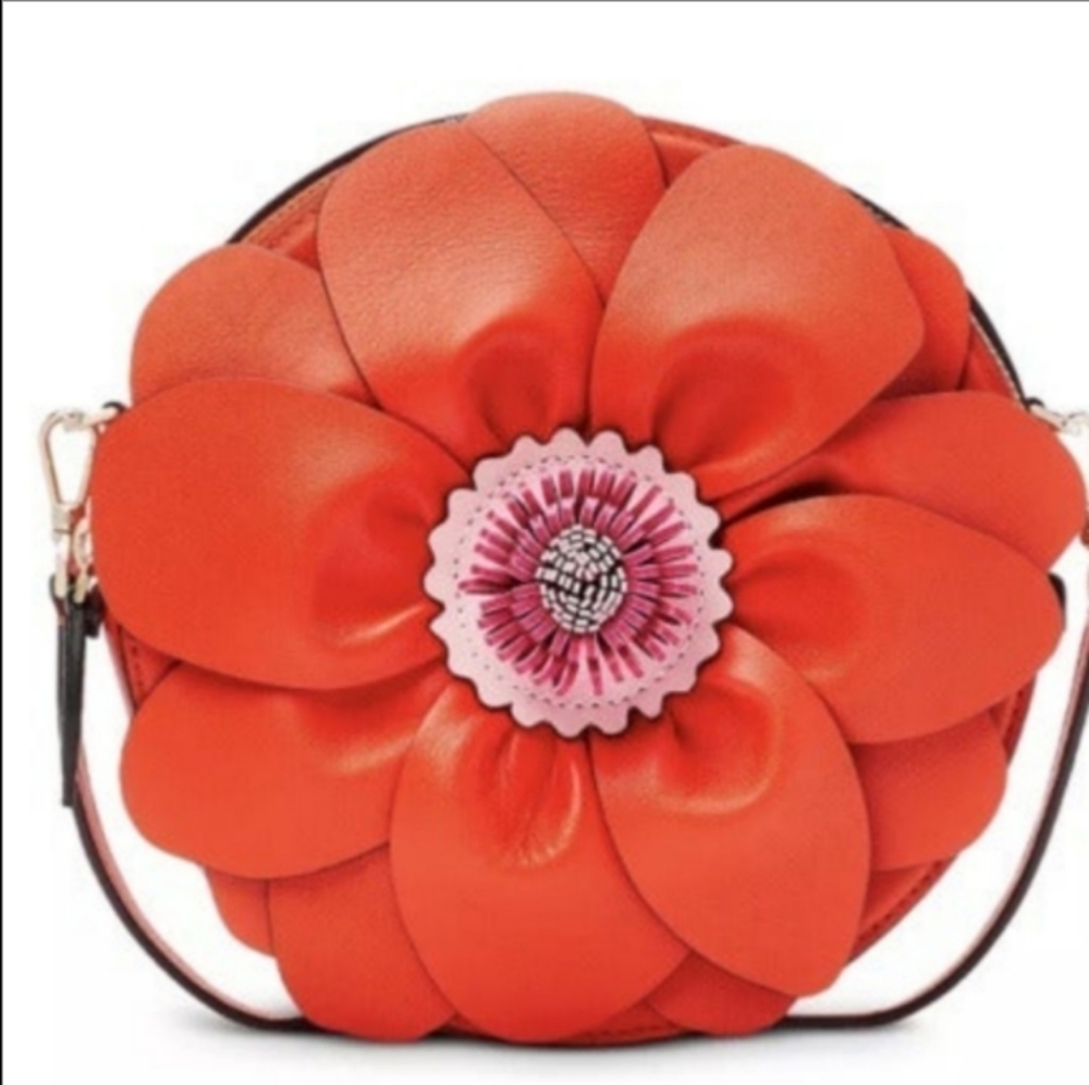 NWT Kate Spade 3d Flower Petals Crossbody Purse